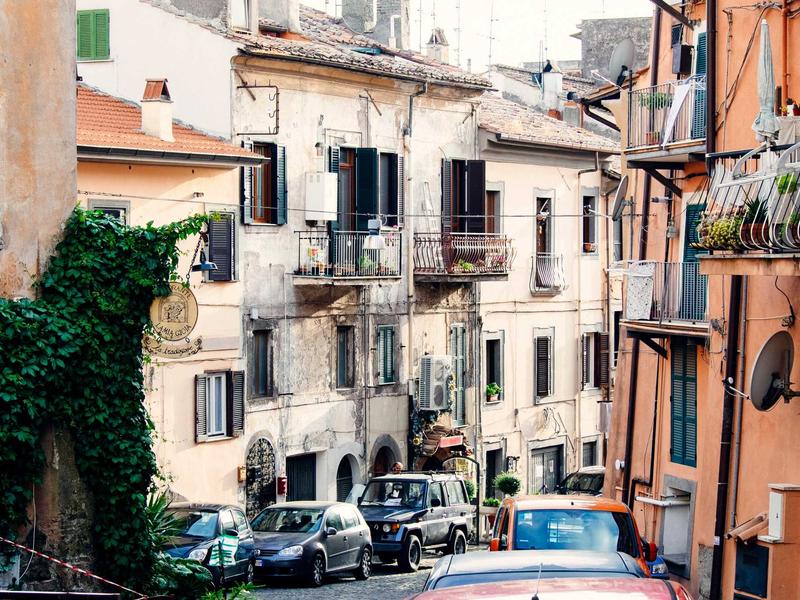 数据大屏<br>可视化报表与趋势分析